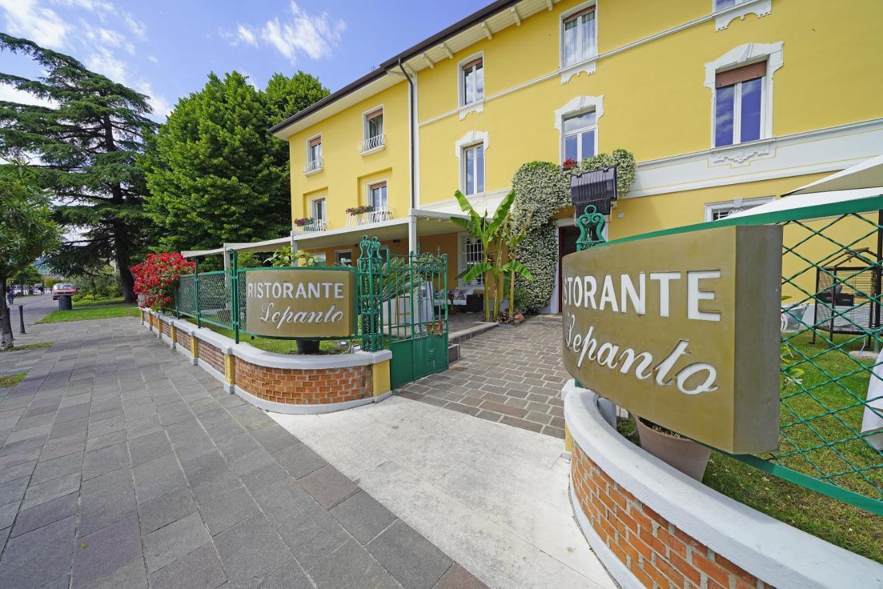 Hotel Ristorante Lepanto Salo Luaran gambar